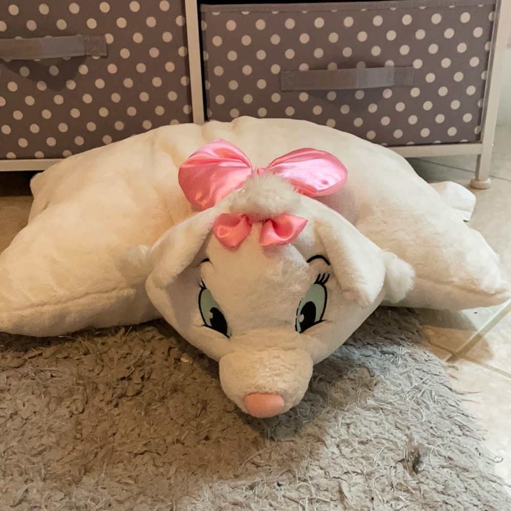 Disney Aristocats Pillow Pet!